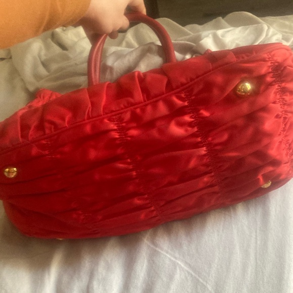 AUTHENTIC PRADA NAPPA TRIMMED HANDBAG - Picture 4 of 6